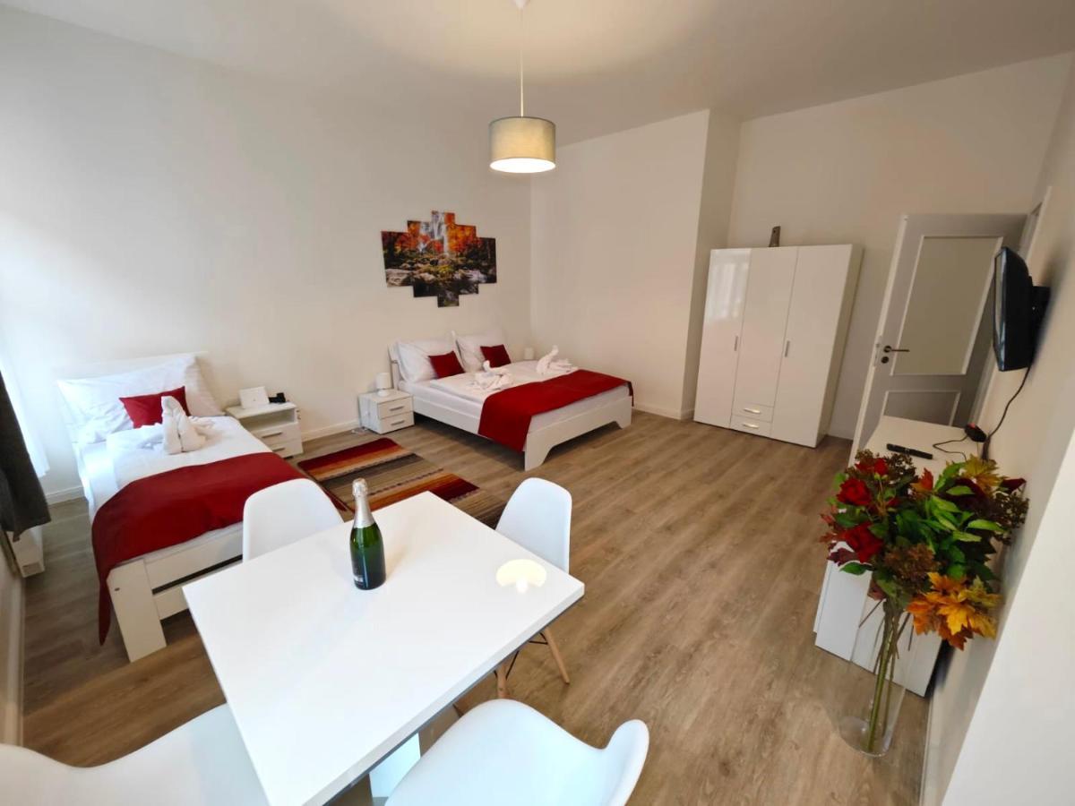 Residence Petrska New Town Praag Buitenkant foto